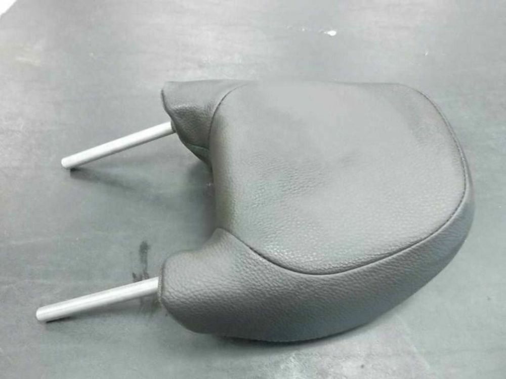 Front Seat Headrest Leather S40 Volvo S40 05 06 07 08 09 10 11 2011 2010 2009