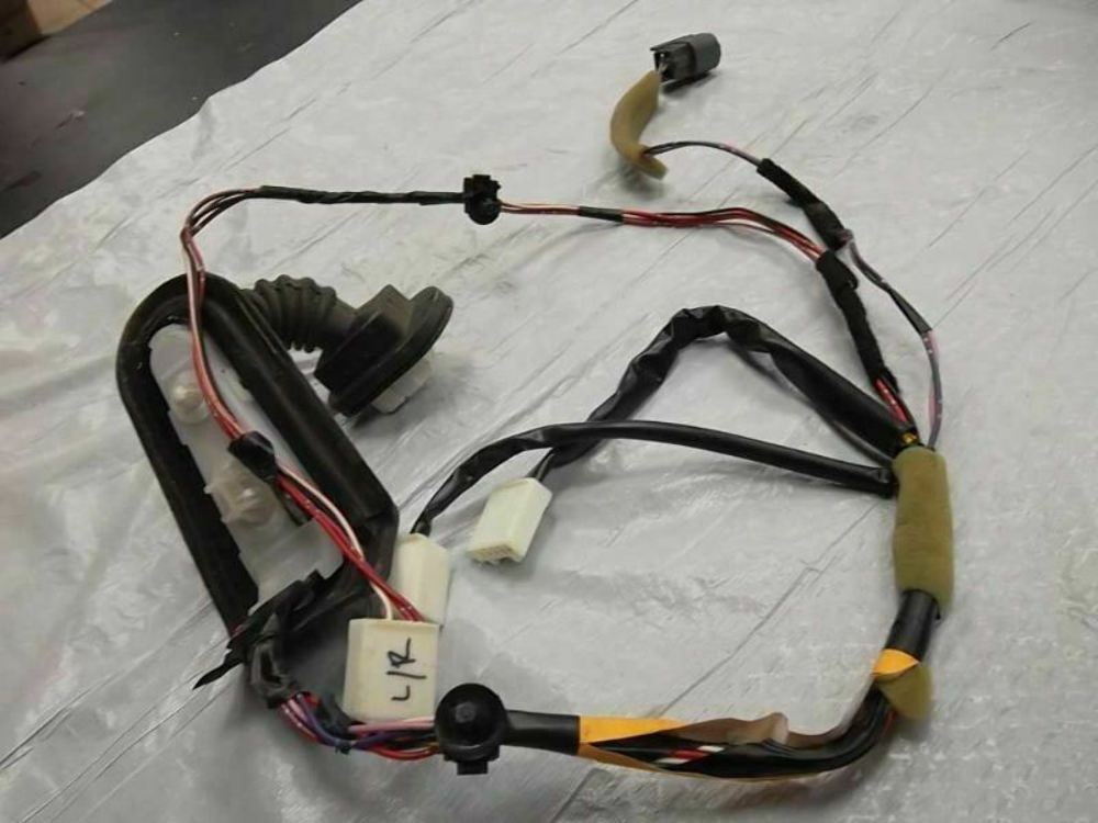 2004-2008 Mazda Rear Door Wire Harness Driver 6M8114633AD
