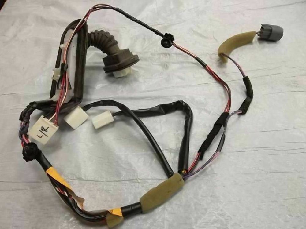 2004-2008 Mazda Rear Door Wire Harness Driver 6M8114633AD
