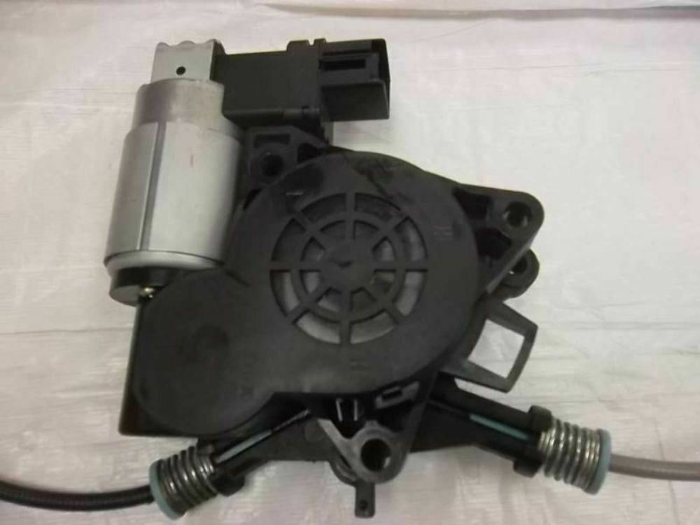 2003-2008 Mazda Rear Window Regulator Driver 135-58613L