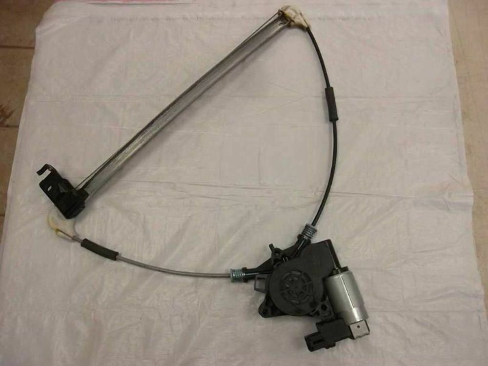 2003-2008 Mazda Rear Window Regulator Driver 135-58613L