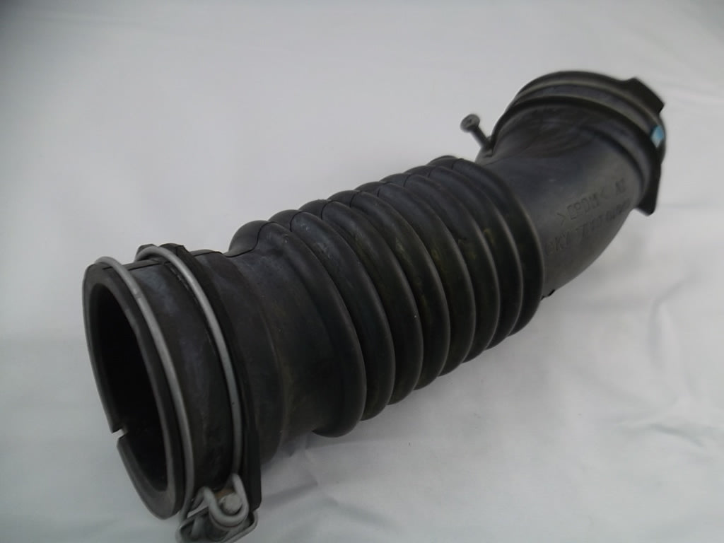2009-2014 Toyota Matrix Air Cleaner Hose 17881-0T040