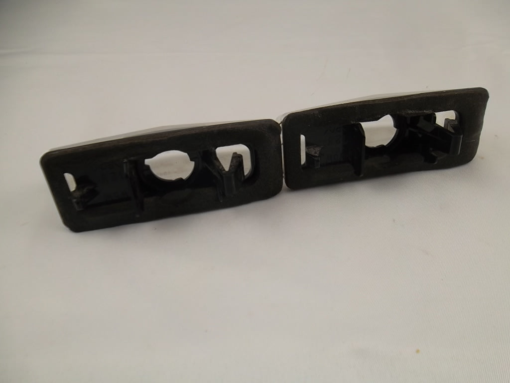 2009-2014 Toyota Matrix License Plate Lamp Set 81271-53011