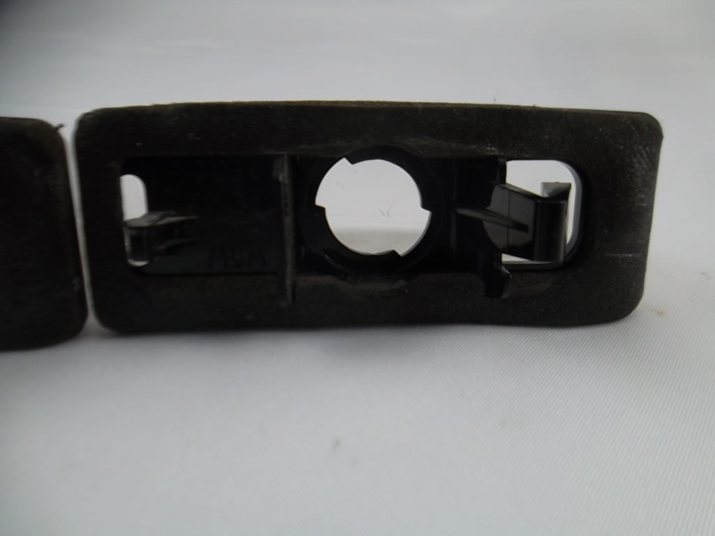 2009-2014 Toyota Matrix License Plate Lamp Set 81271-53011