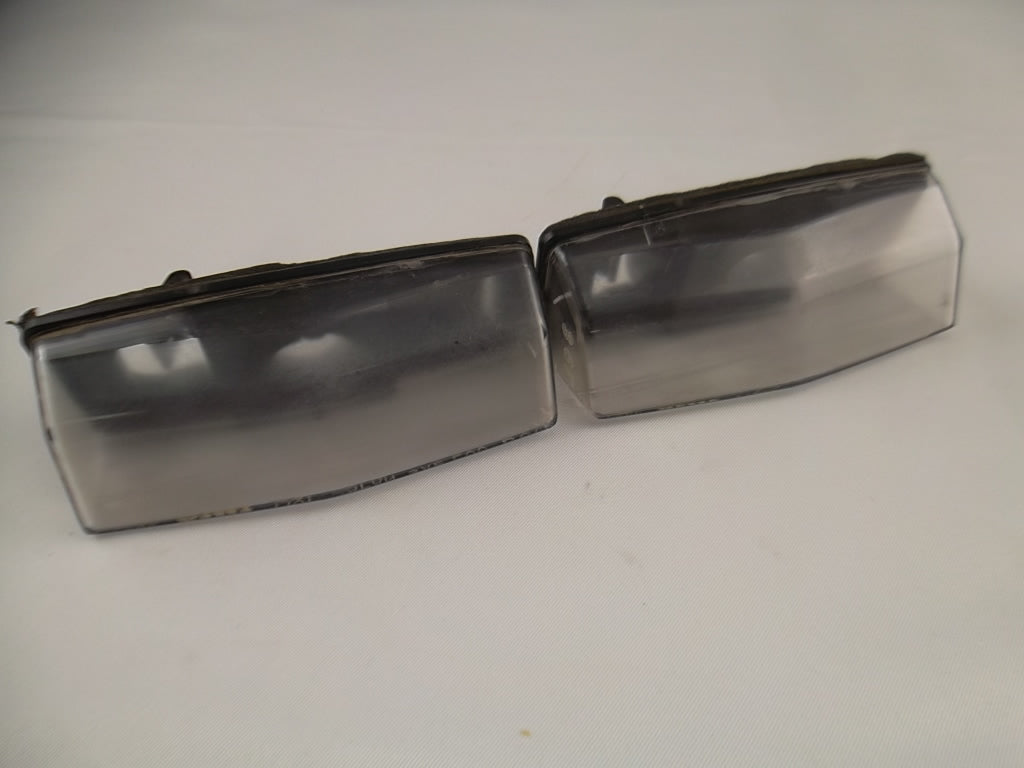 2009-2014 Toyota Matrix License Plate Lamp Set 81271-53011