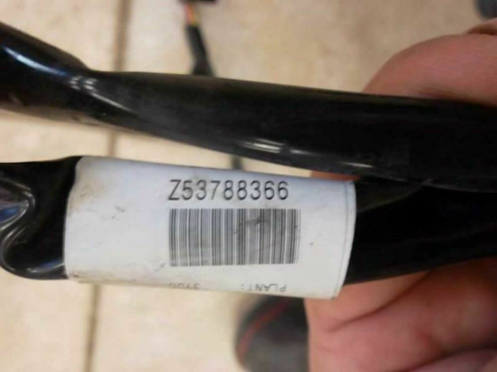 2009-2011 Toyota Matrix Front Door Wire Harness Passenger 82151-02J42