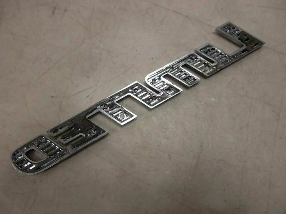 2001-2004 Toyota Sequoia Emblem