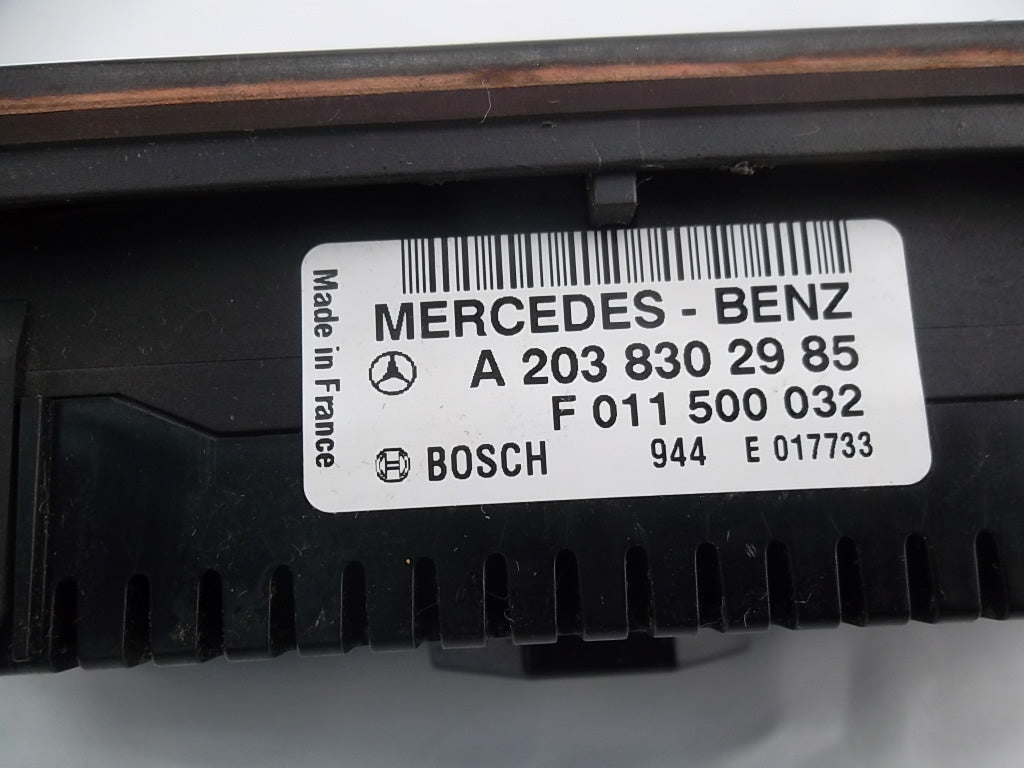 2001-2005 Mercedes C-Class Temperature Control Panel