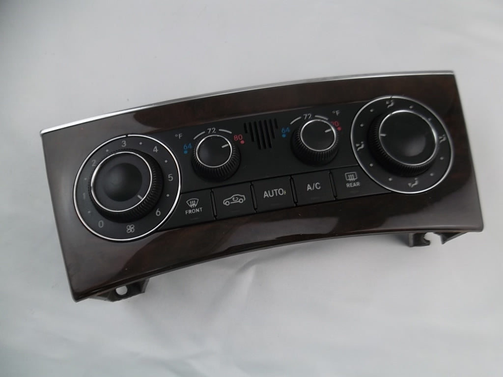 2001-2005 Mercedes C-Class Temperature Control Panel