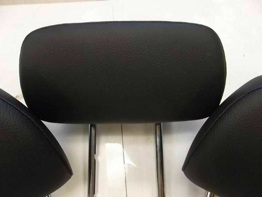 2008-2011 Mercedes C300 Rear Seat Headrest Set 204-970-18-50