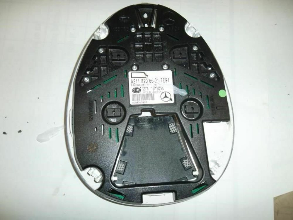 Overhead Rear Console Dome Light Mercedes CLS 05 06 07 08 09 10 11 2011 2010
