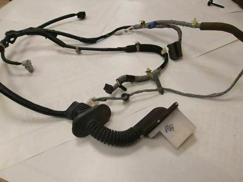 2008-2012 Honda Accord Front Door Wire Harness Passenger 32752-TE0-A01
