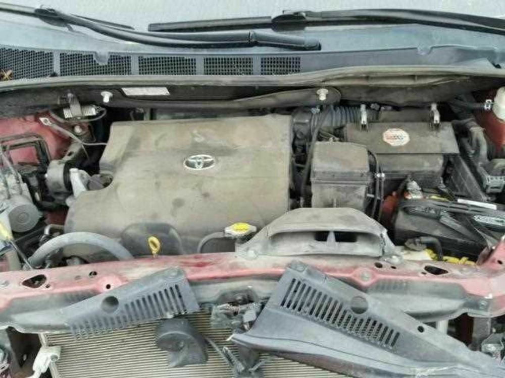 2011-2015 Toyota Sienna Rear Disc Brake Cylinder Driver 47850-0E021