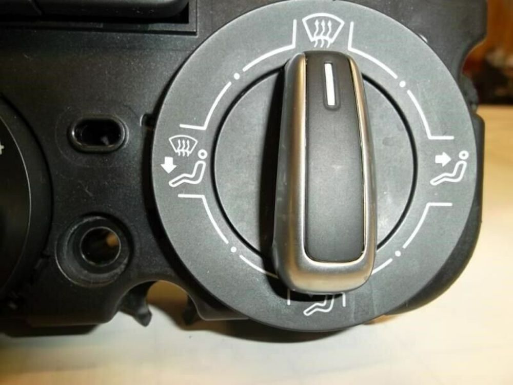 2012-2014 Volkswagen Jetta Temperature Control Sedan Manual 5C0-820-047