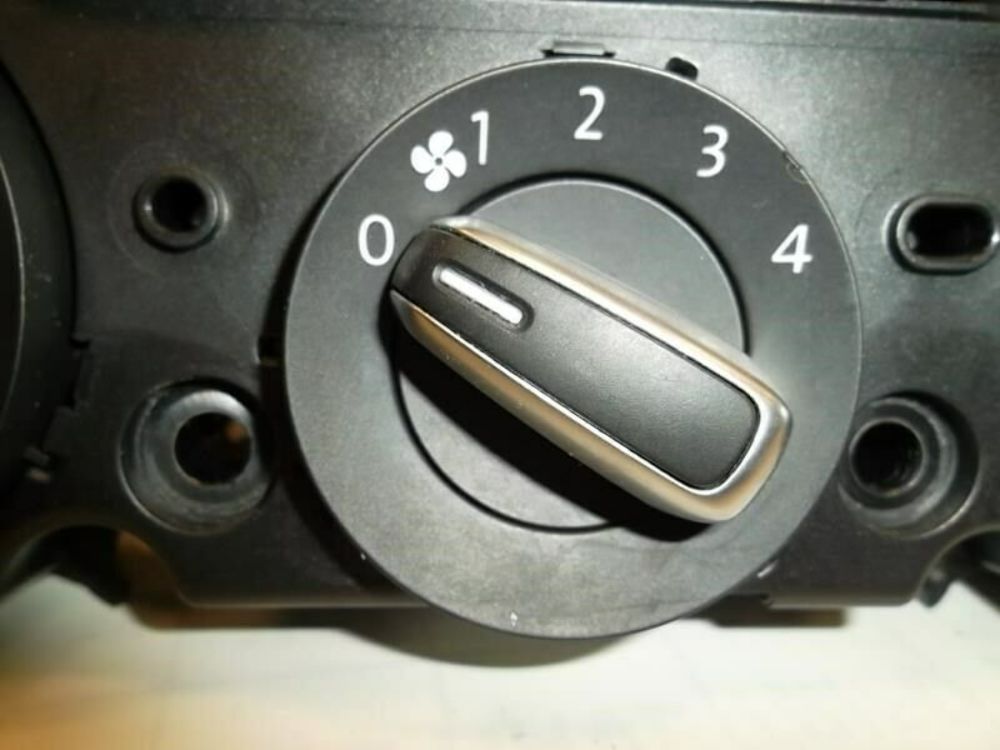 2012-2014 Volkswagen Jetta Temperature Control Sedan Manual 5C0-820-047