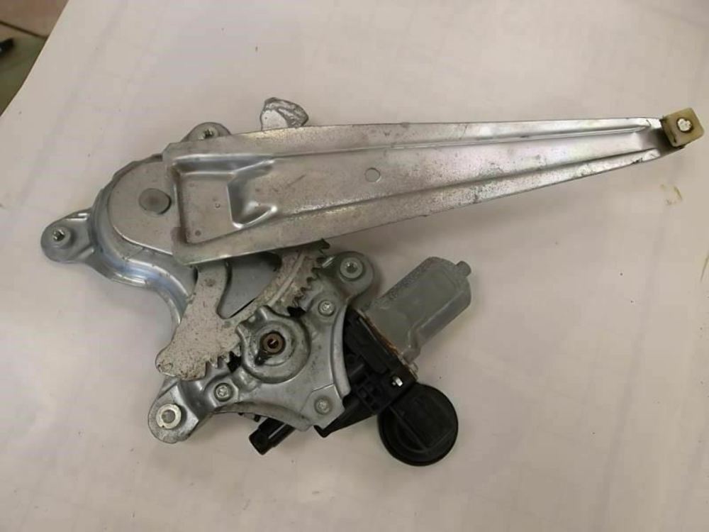 2009-2014 Toyota Corolla Window Regulator Rear Door Driver 69804-02150