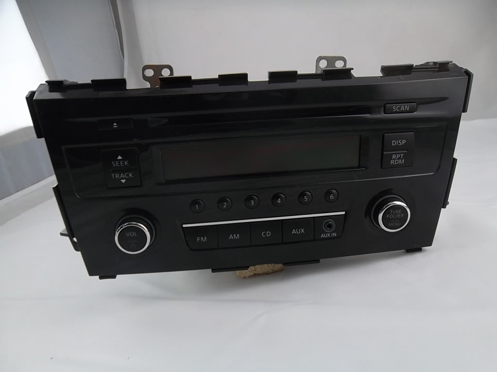 2013-2015 Nissan Altima Radio Receiver AM-FM CD Player 28185-3TA0G