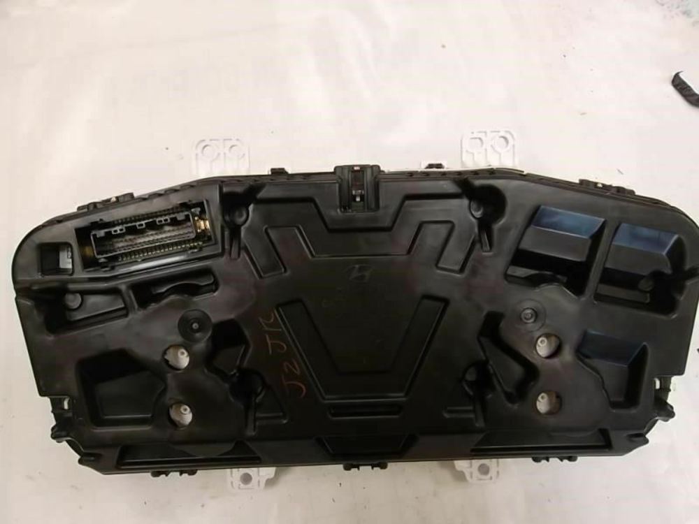 2015-2017 Hyundai Sonata Speedometer Cluster Gauge  94001-C2000