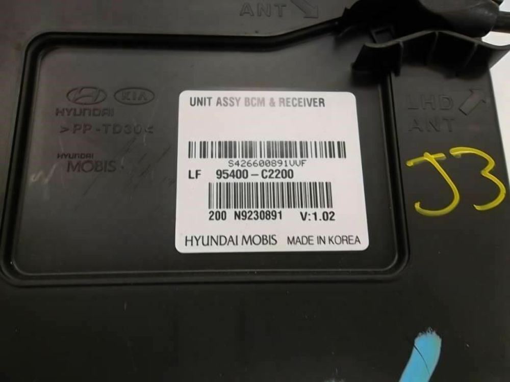 2015-2017 Hyundai Sonata Body Control Module And Receiver Unit 95400-C2200