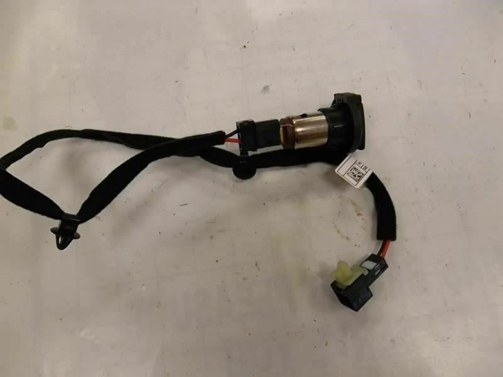 2015-2019 Hyundai Sonata Power Outlet W/Wiring Harness-Console 84625-C1000