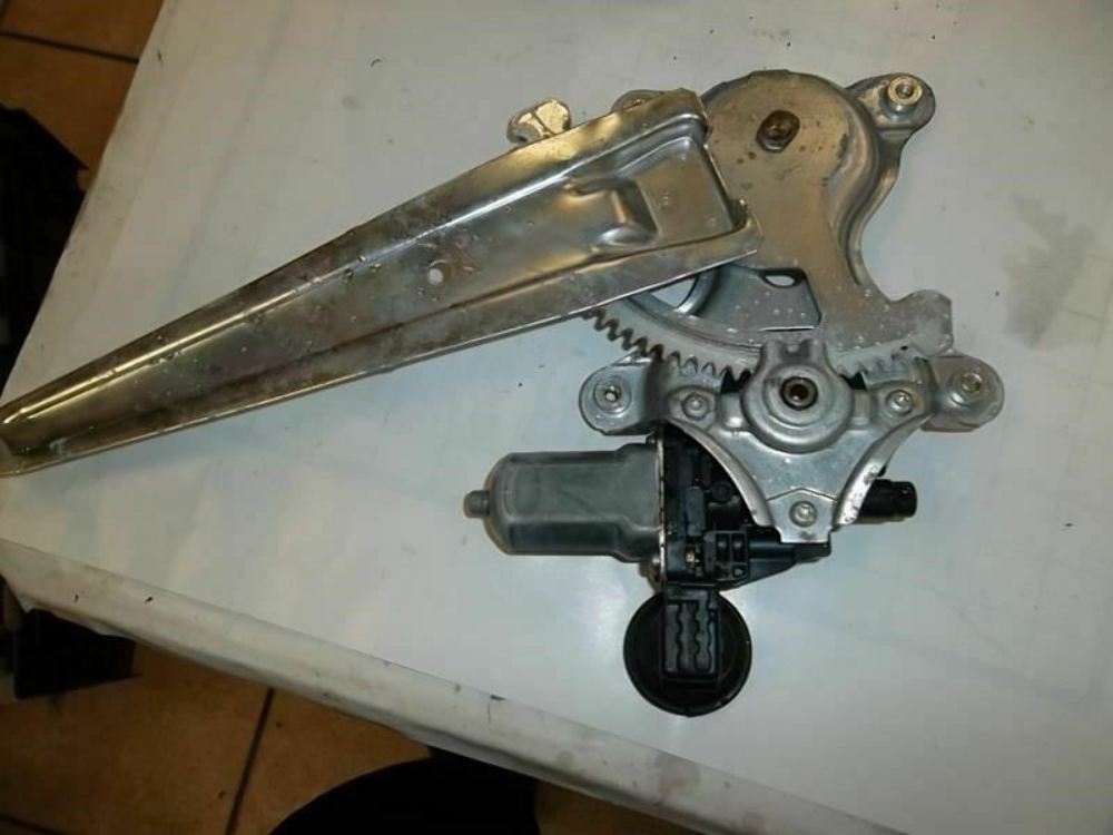 2006-2014 Toyota RAV4 Electric Window Regulator Rear Passenger  69803-0R010