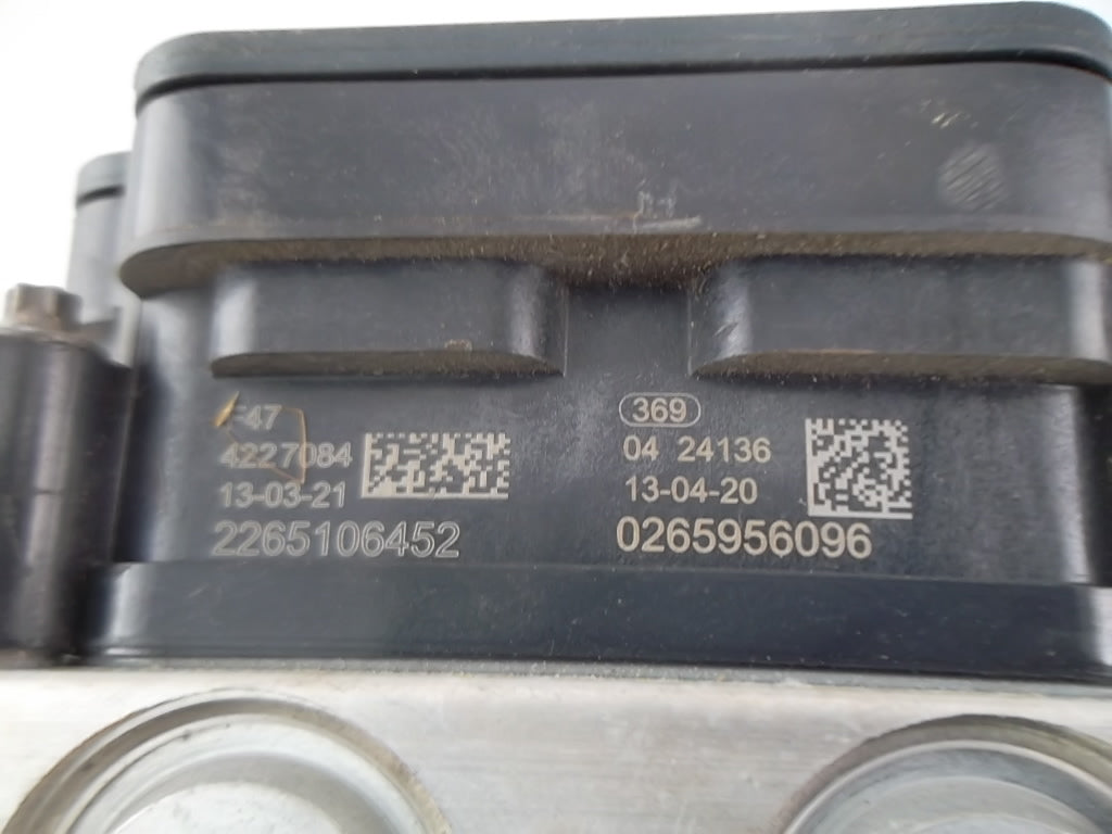 2013-2015 Nissan Altima Sedan Anti-Lock Brake Part Assembly Under Hood 47660-3TA0B