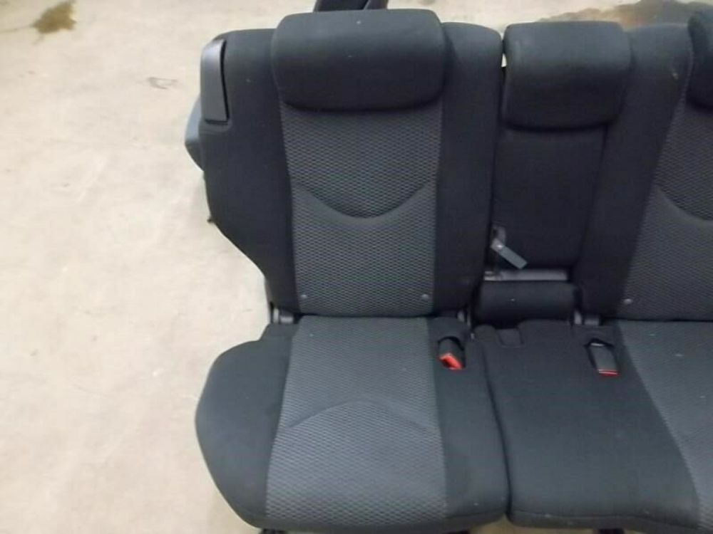 2006-2011 Toyota RAV4 Seat Rear 71076-42400