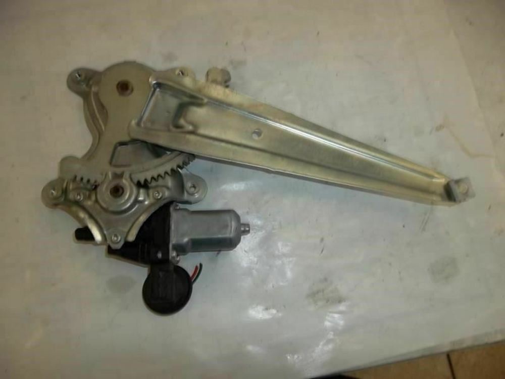 2006-2012 Toyota RAV4 Window Regulator Rear Driver 69804-42040