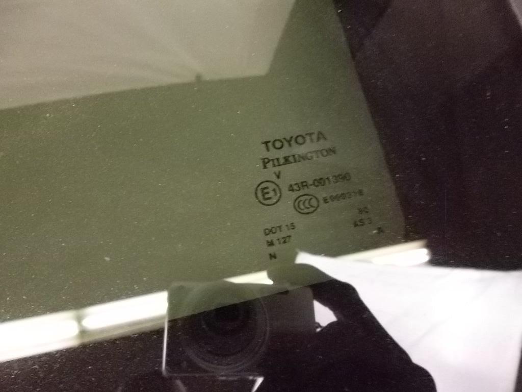 2011-2020 Toyota Sienna Sunroof Glass Front 63201-08021