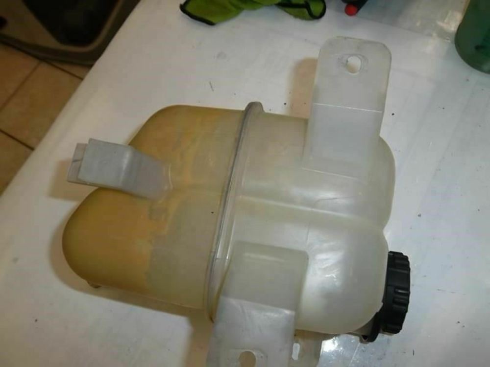 2007-2011 Ford Edge Coolant Reservoir Tank 7T4Z-2K478-A