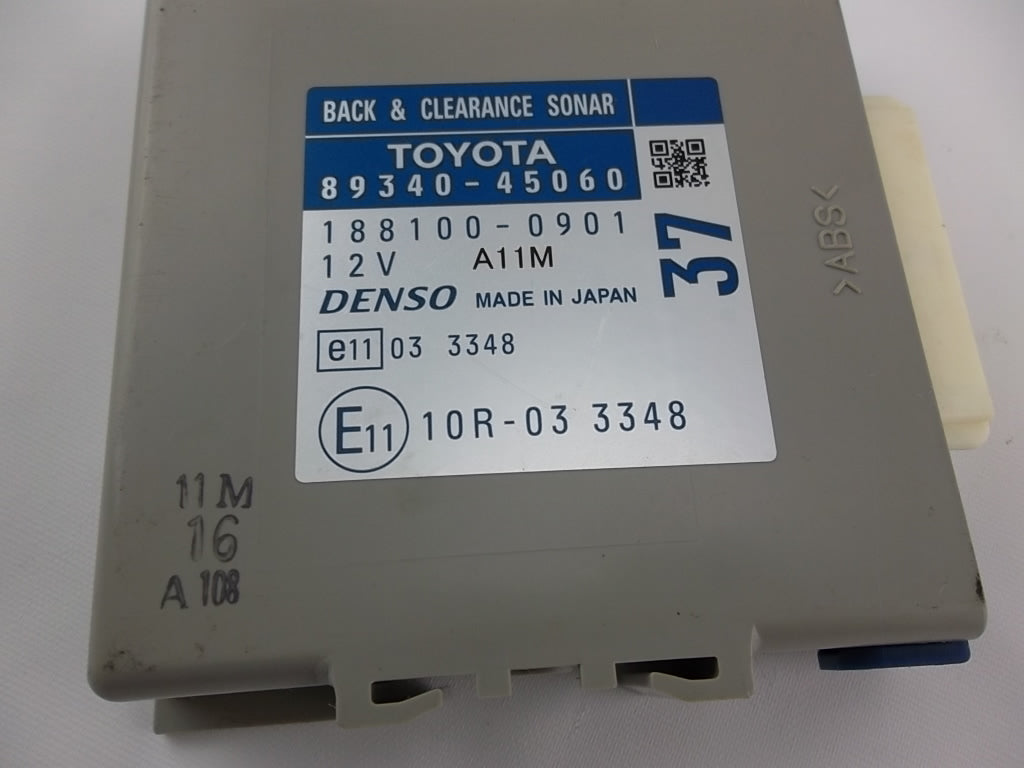 2011-2014Toyota Sienna  Driver Assist Clearance Warning Control
