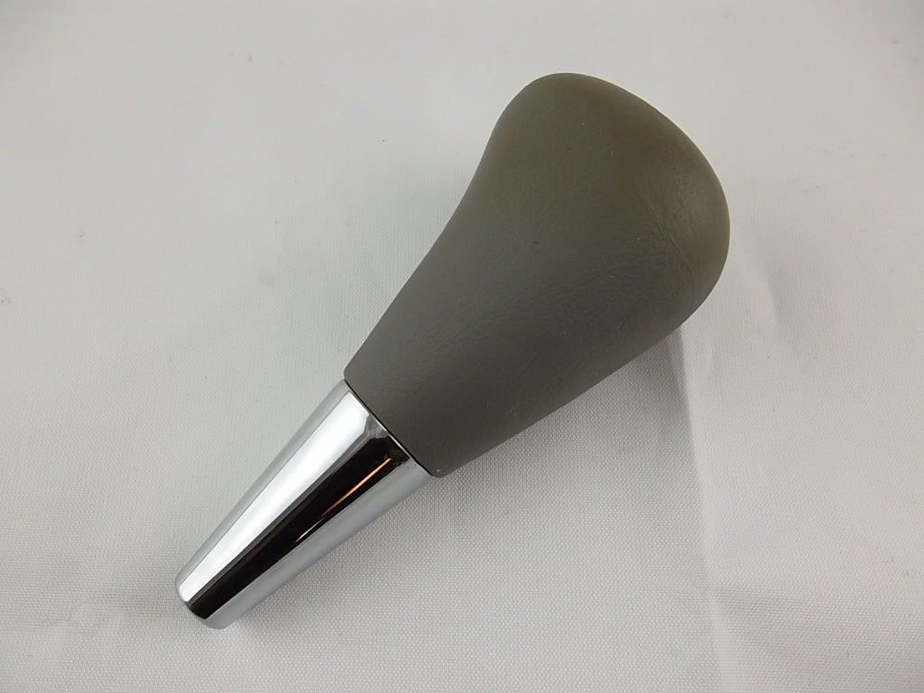 2004-2010 Toyota Sienna Floor Shifter Knob 33504-45010