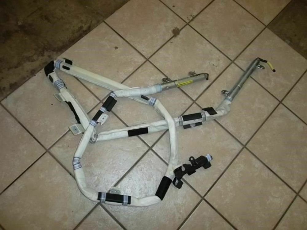 2004-2006  Toyota Sienna Driver Left Air Bag Driver Curtain Roof 62180-08010