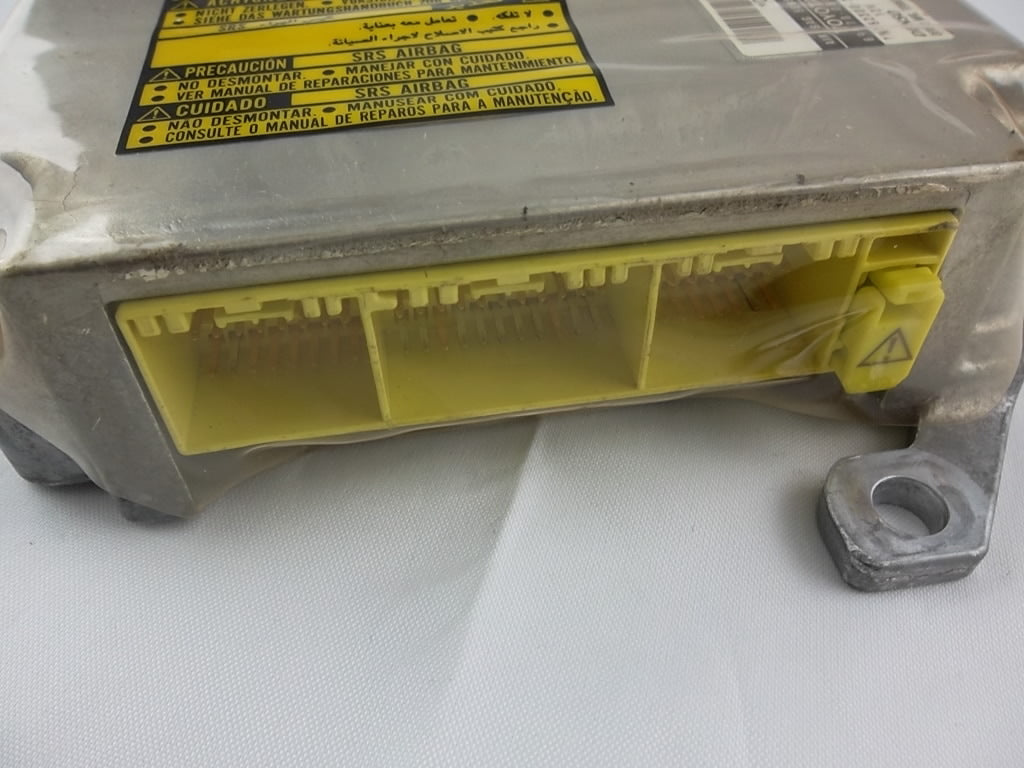 2004-2010 Toyota Sienna Impact Safety Module 89170-08080