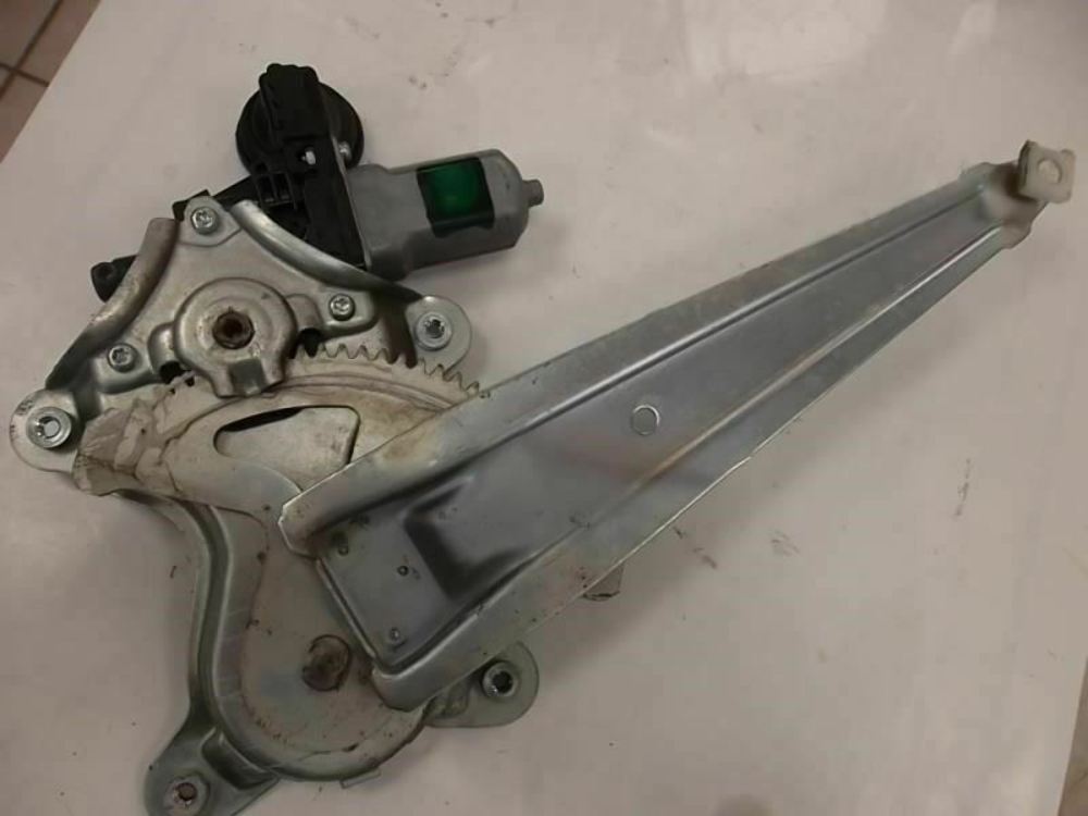 2012-2018 Toyota Prius Window Regulator Rear Passenger 69803-52120