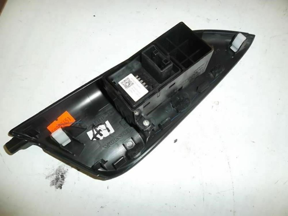 2015-2017 Honda Fit Rear Door Switch Driver 35760-T4N-H01