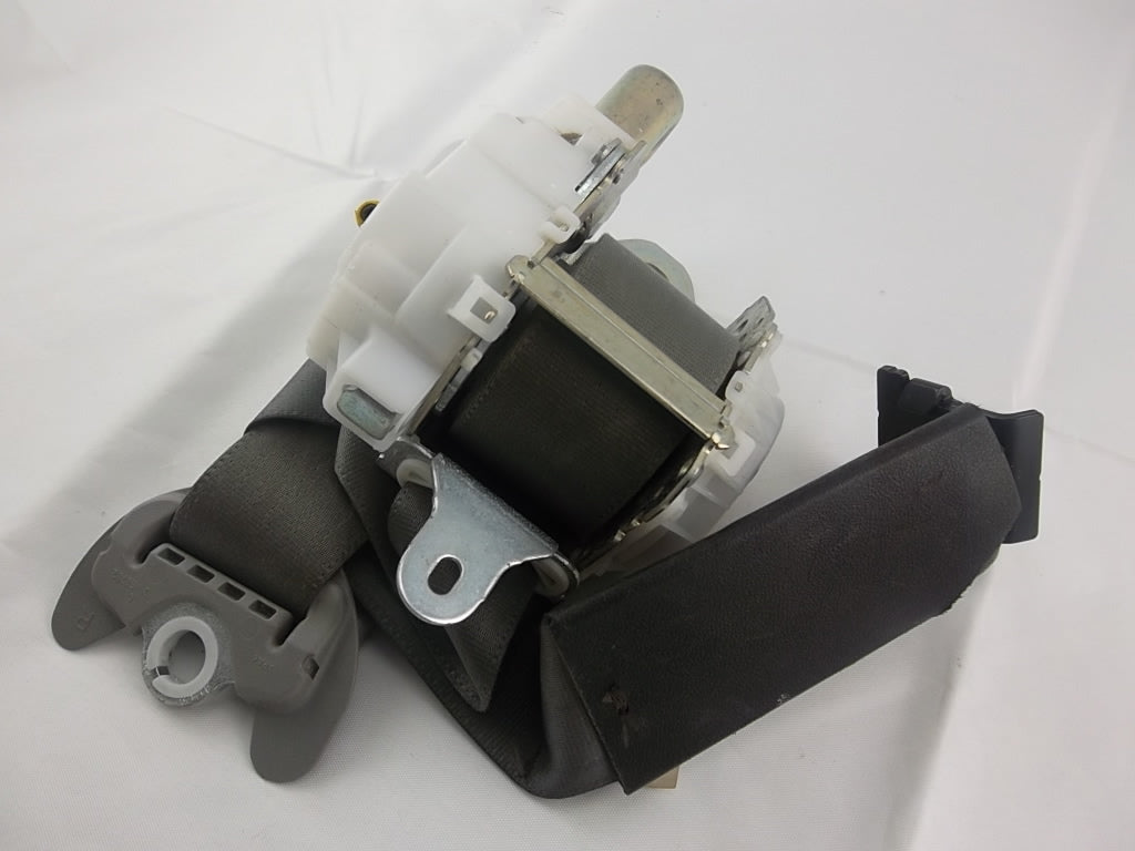 2011-2013 Toyota Highlander Seat Belt Retractor Front Passenger 73210-0E070