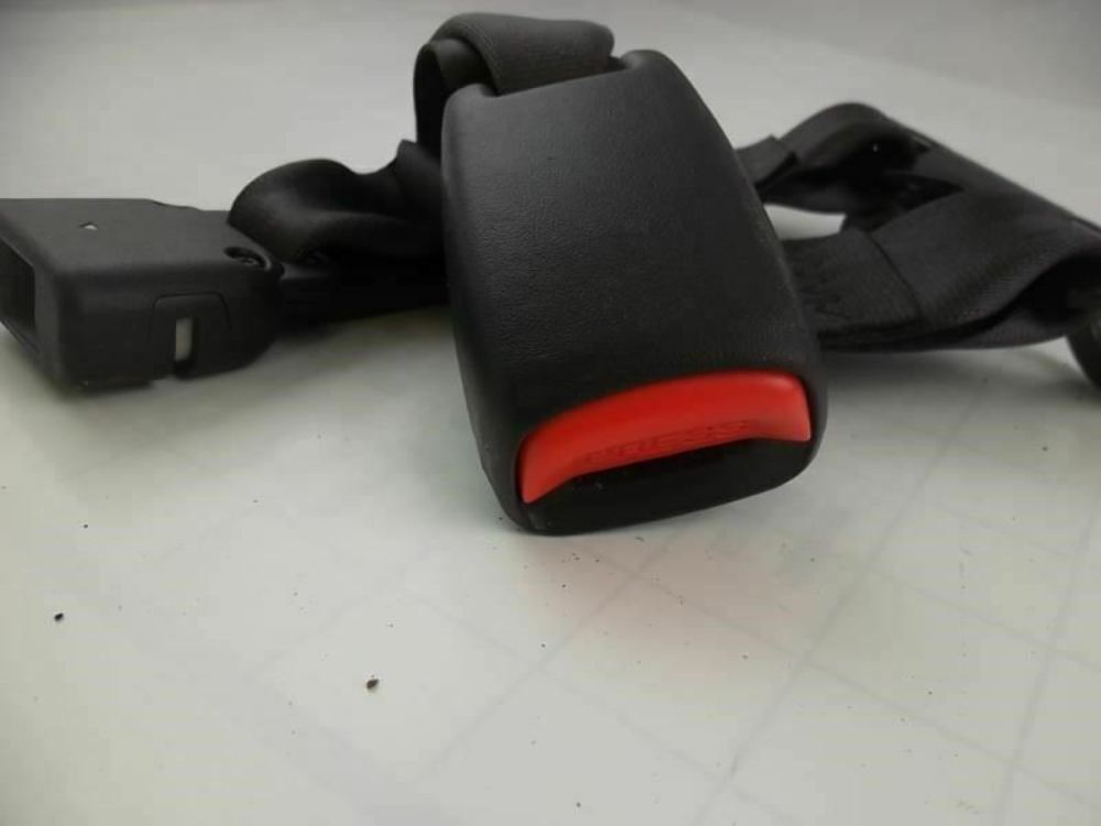 2009-2014  Honda Pilot Rear Seat Belt Buckle 04829-SZA-A00ZA