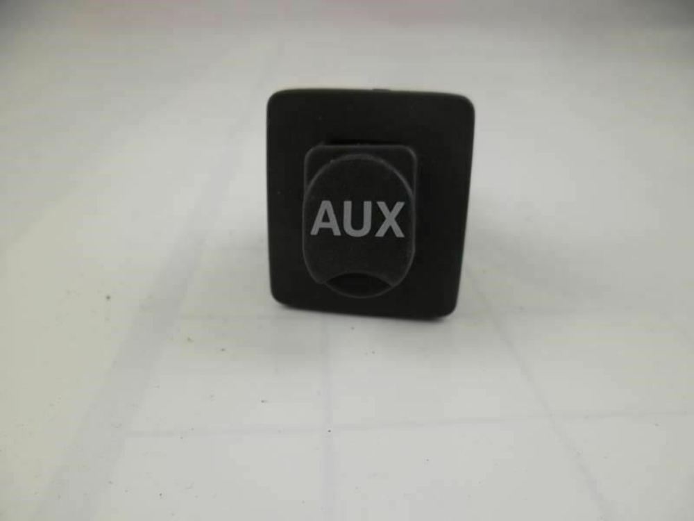 2009-2015 Honda Pilot AUX Socket Switch 39112-TA0-A01