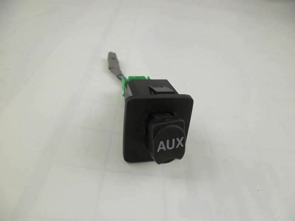 2009-2015 Honda Pilot AUX Socket Switch 39112-TA0-A01