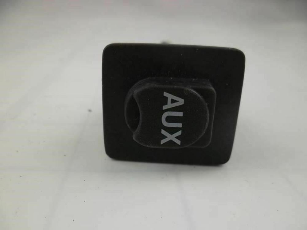 2009-2015 Honda Pilot AUX Socket Switch 39112-TA0-A01