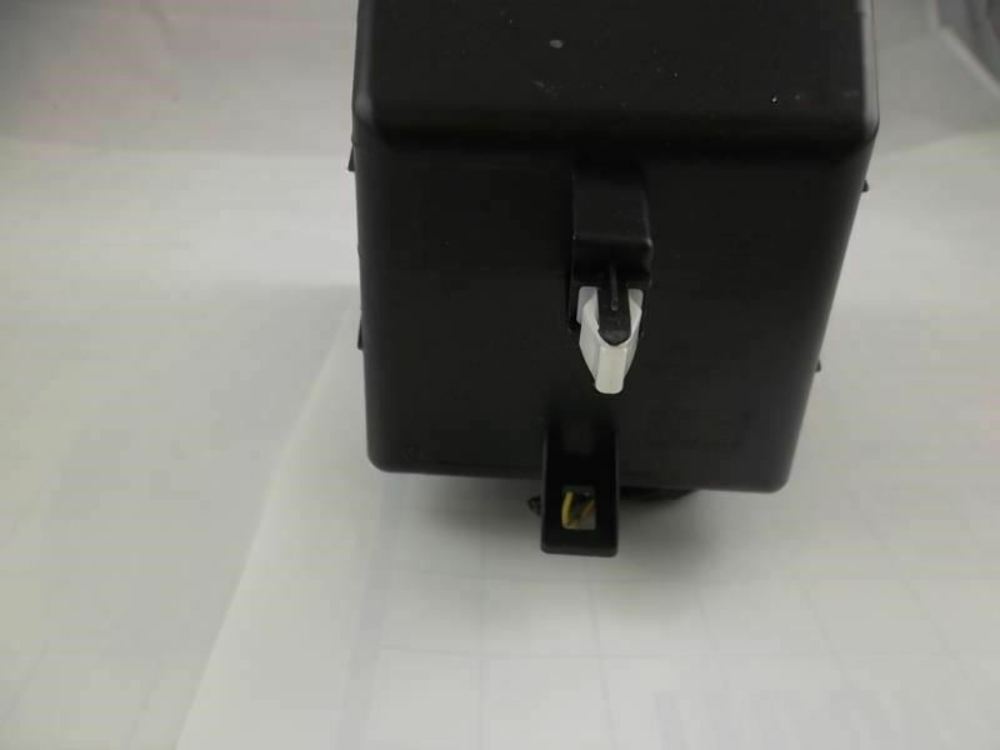 2010-2015 Honda Pilot Storage BOX with Seat Heater Switch 77280-sza-a10