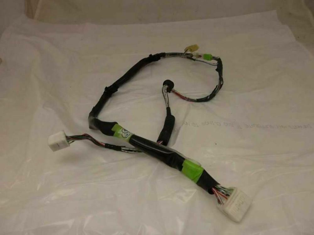 2002-2003 Toyota Sequoia Console box wire 82166-0C021