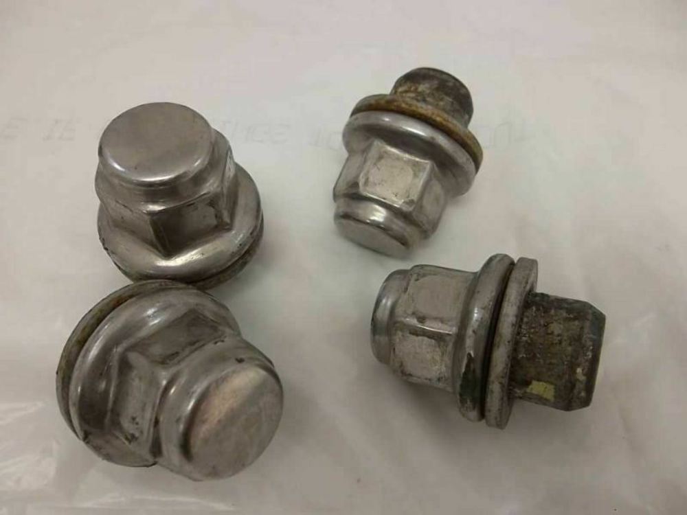 Fasteners Wheel Lug Lugs Set Toyota Corolla 2008 2007 2006 2005 2004 2003