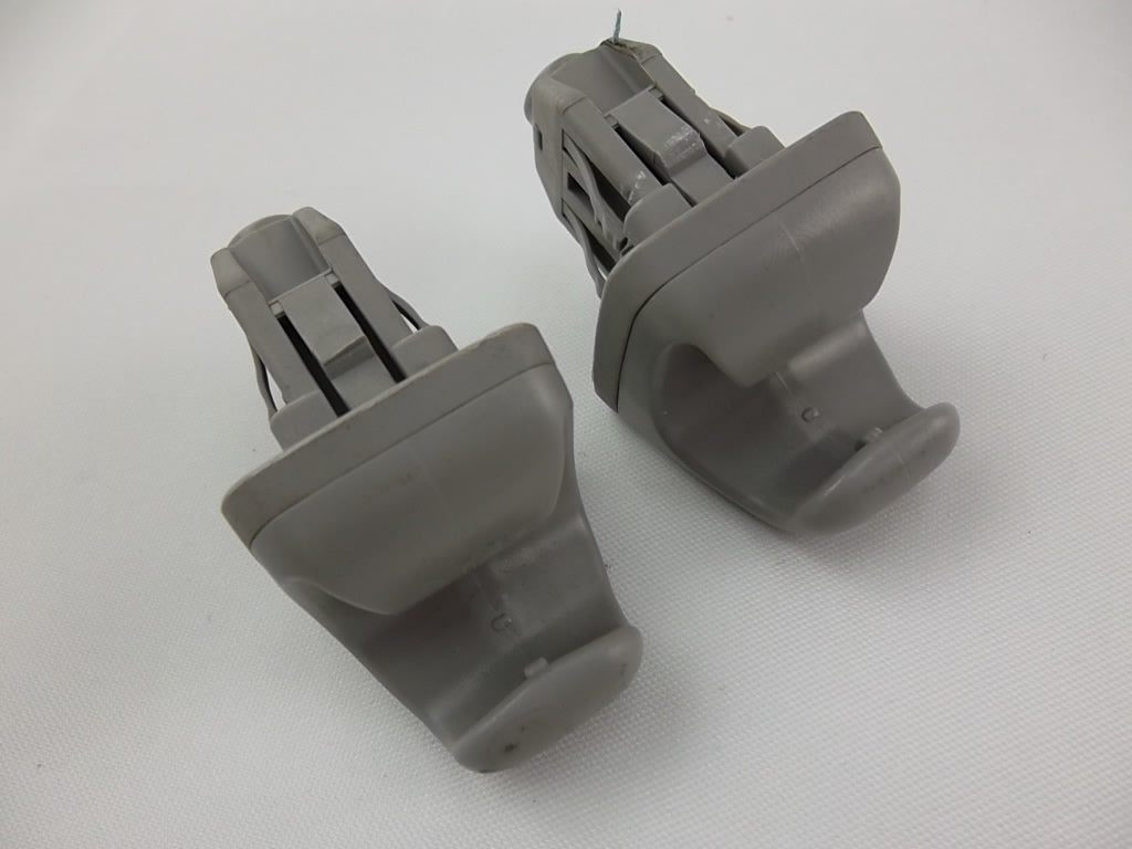 Toyota Highlander Camry Avalon Sun Visor Clip Set 74348-33040