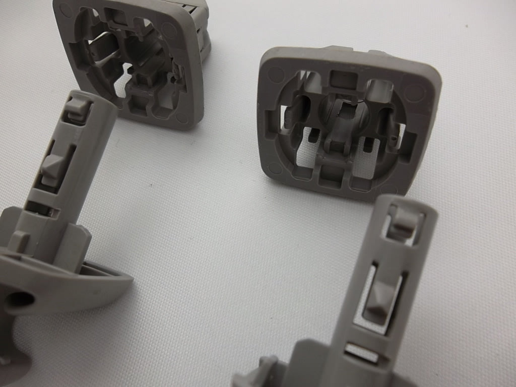 Toyota Highlander Camry Avalon Sun Visor Clip Set 74348-33040