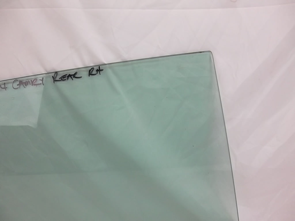 2012-2014 Toyota Camry Door Glass Rear Passenger 68103-06170
