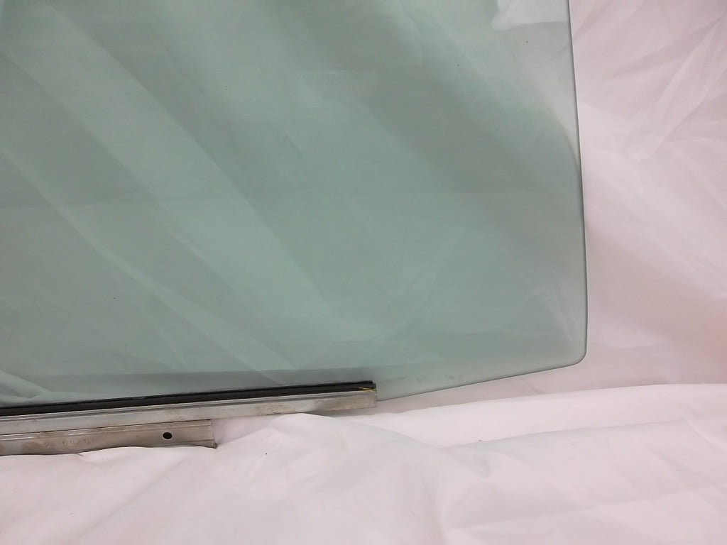 2012-2014 Toyota Camry Door Glass Rear Passenger 68103-06170