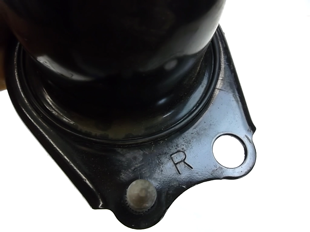 Rear Strut Shock Passenger 48530-02F90 Toyota Corolla 2018 2017 2016 2015 2014