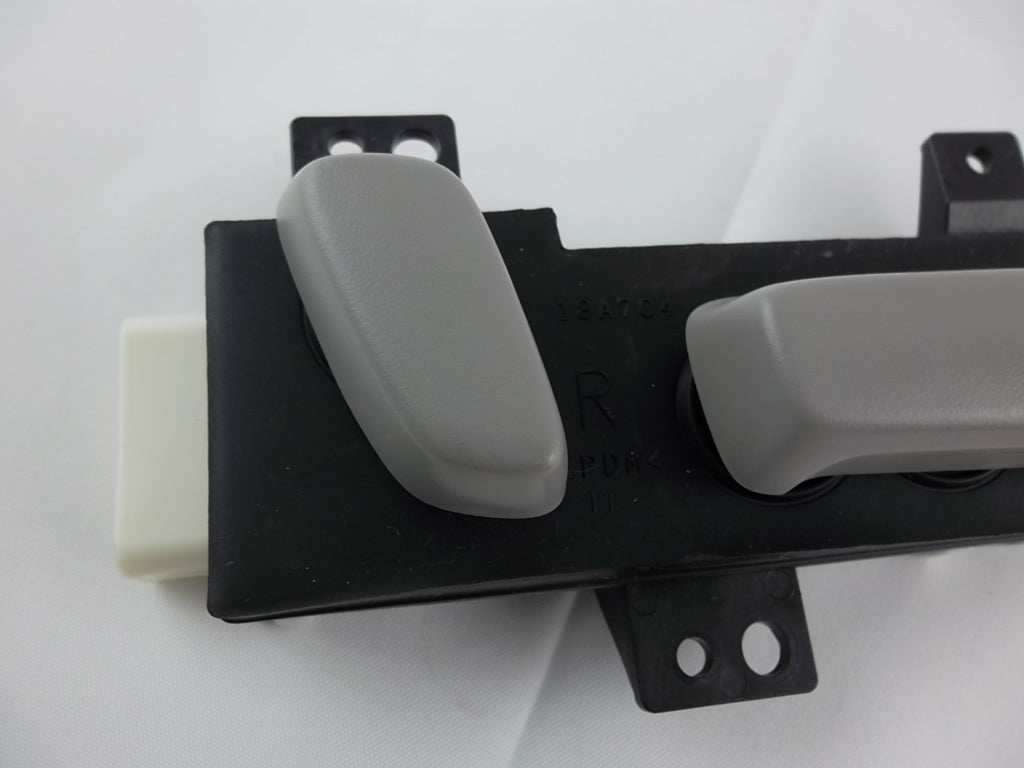 2011-2021 Toyota Camry Front Power Seat Switch Passenger 84922-08010